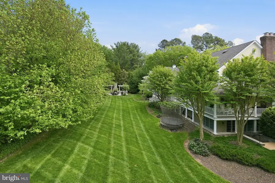 2120 Elliott Ave, McLean, VA 22101 - #2