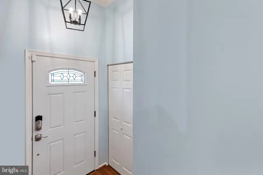 7033 Solomon Seal Ct, Springfield, VA 22152 - #3