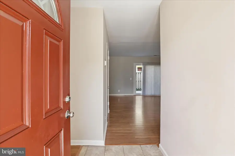 2444 Glengyle Dr #242, Vienna, VA 22181 - #3