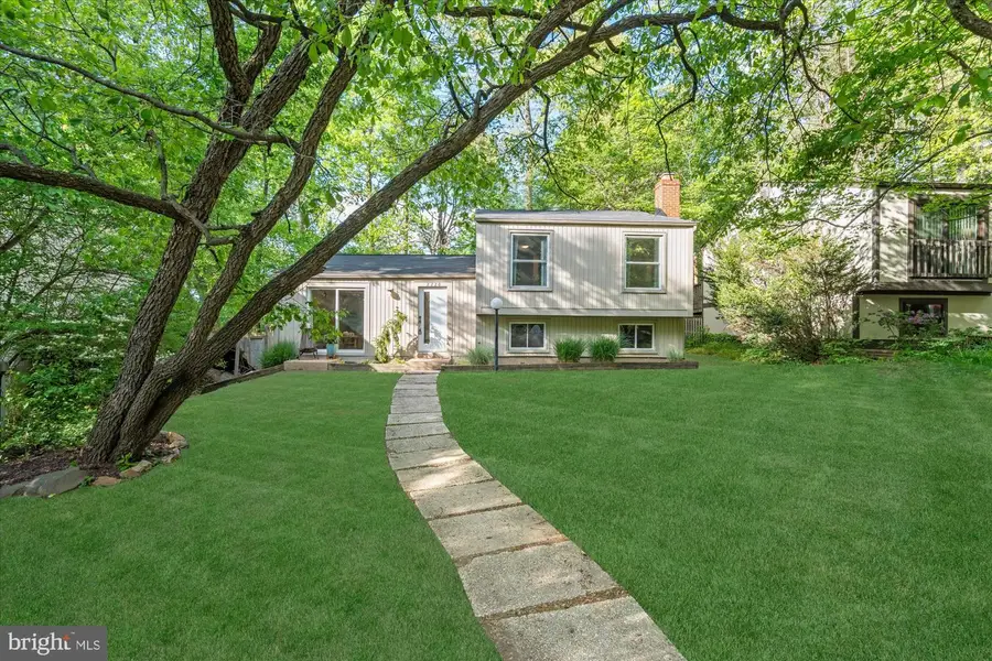 2228 Cocquina Dr, Reston, VA 20191 - #2