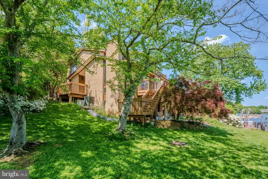 2013 Lakewinds Dr, Reston, VA 20191 - #3