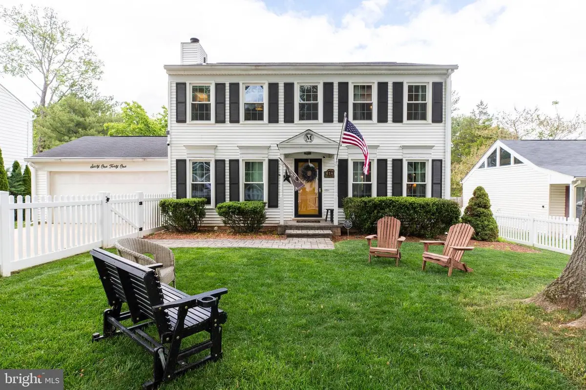 6141 Shiplett Blvd, Burke, VA 22015 - #1