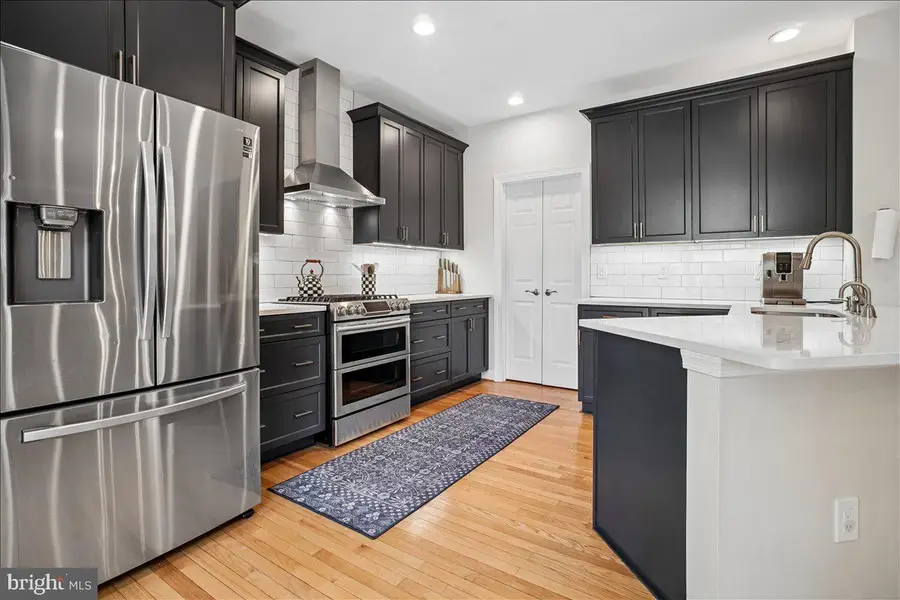 125 Carter Ct Sw, Vienna, VA 22180 - #2