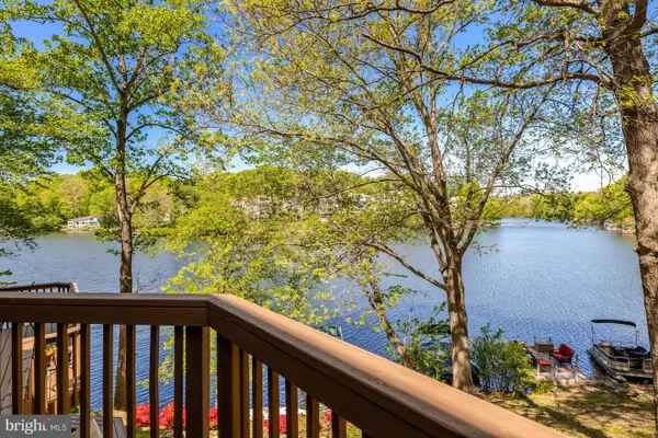 11024 Thrush Ridge Rd, RESTON, VA 20191