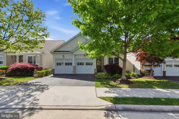 8873 White Orchid Pl, LORTON, VA 22079