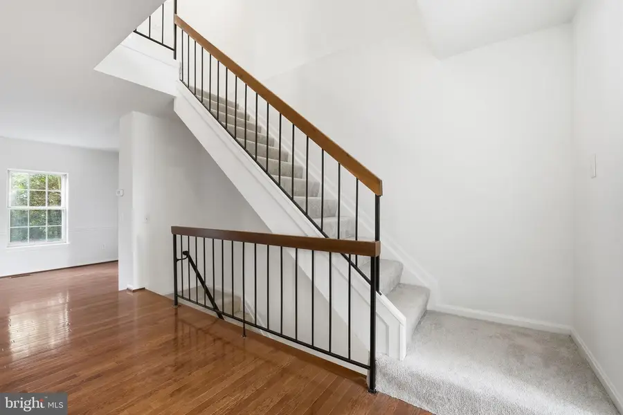 3603 Sweethorn Ct, Fairfax, VA 22033 - #3