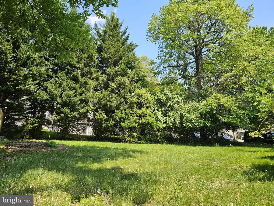 900 Carole Ct Se, Vienna, VA 22180 - #2