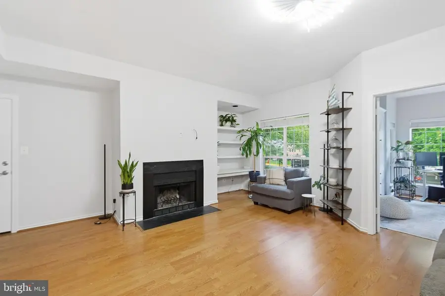 12160 Penderview Ln #1705, Fairfax, VA 22033 - #3