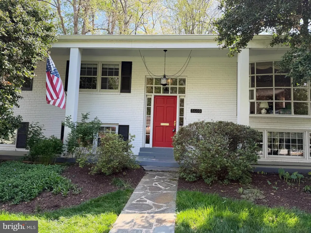 3403 Prince William Dr, Fairfax, VA 22031 - #1