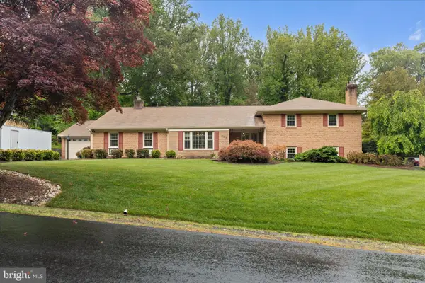 10205 Old Hunt Rd, VIENNA, VA 22181