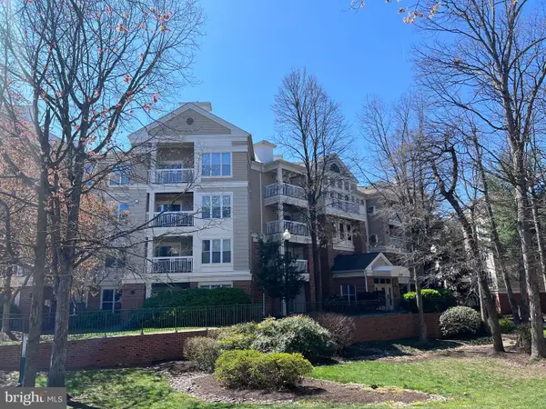 2204 Westcourt Ln #113, HERNDON, VA 20170
