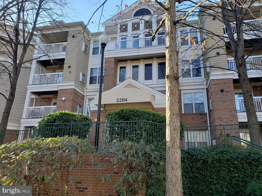 2204 Westcourt Ln #113, Herndon, VA 20170 - #2