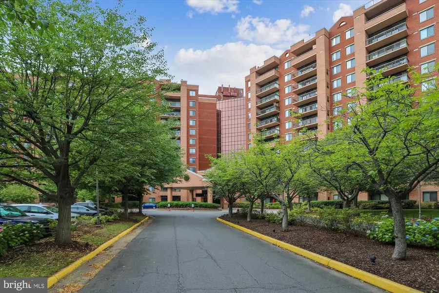 2230 George C Marshall Dr #512, Falls Church, VA 22043 - #3