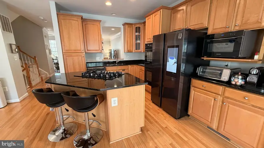 4224 Lower Park Dr, Fairfax, VA 22030 - #3