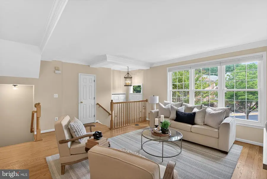 7412 Gillingham Row, Alexandria, VA 22315 - #2