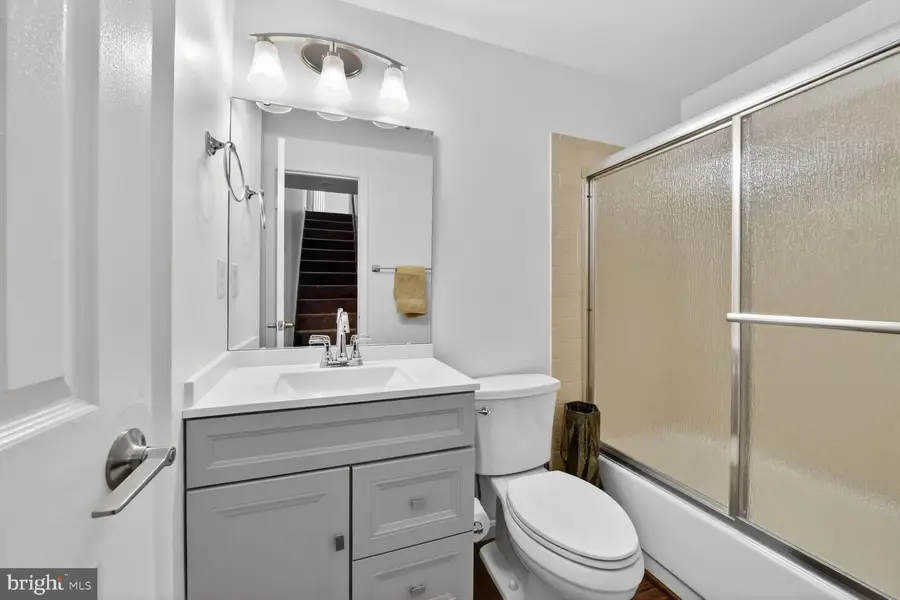6309 Chimney Wood Ct, Alexandria, VA 22306 - #2