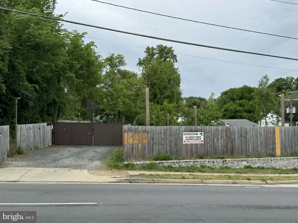 6150 Richmond Hwy, Alexandria, VA 22303 - #1