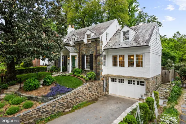 6010 Fort Hunt Rd, ALEXANDRIA, VA 22307