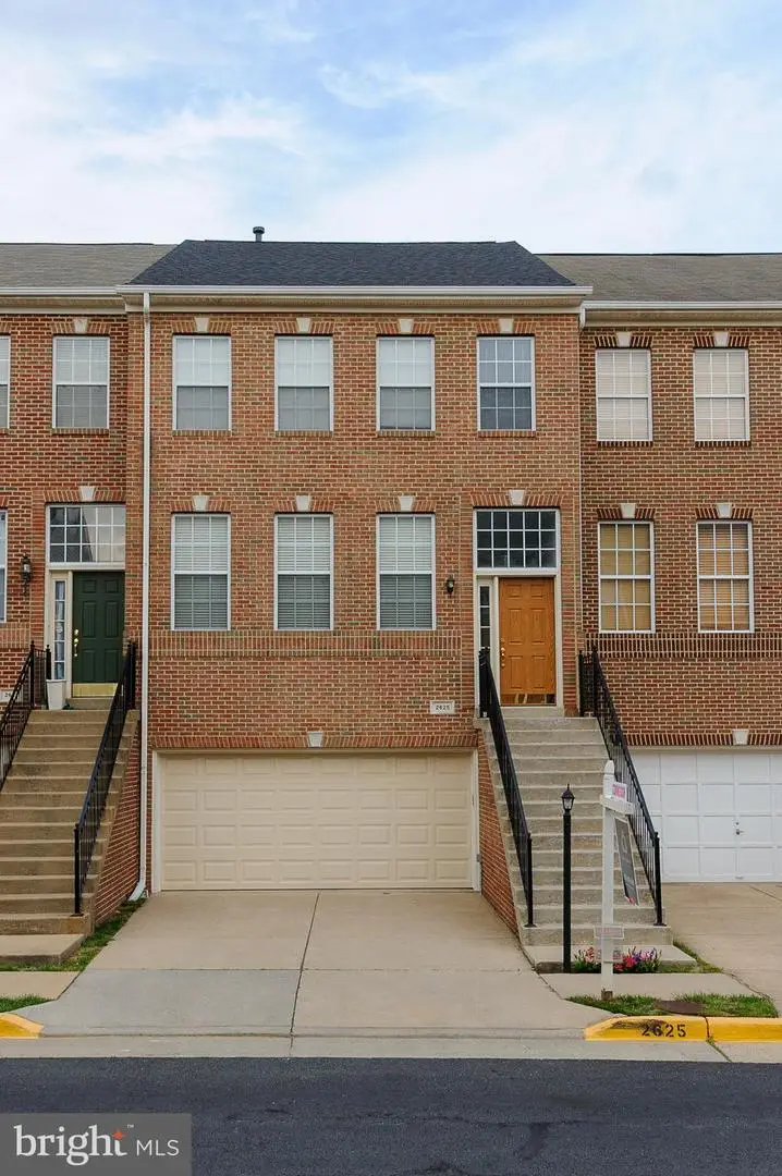 2625 Tarleton Corner Dr, Herndon, VA 20171 - #1