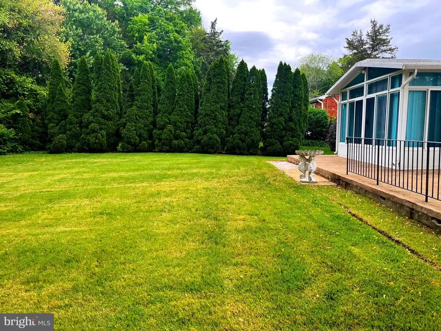 8311 W Boulevard Dr, Alexandria, VA 22308 - #2