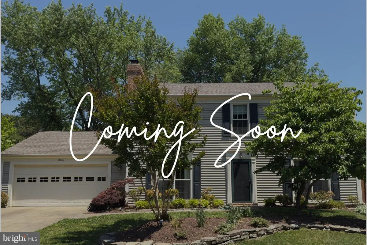 13422 Point Pleasant Dr, Chantilly, VA 20151 - #1