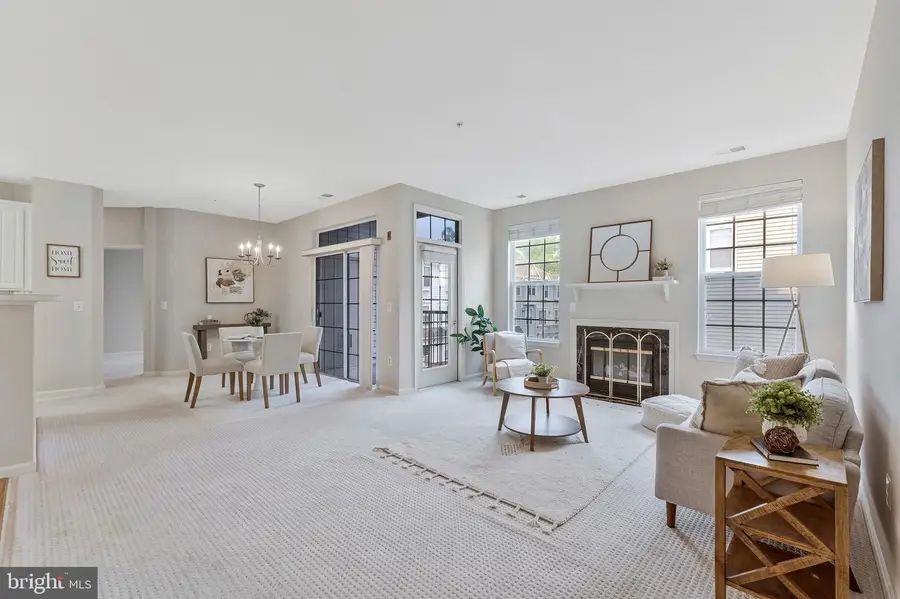 11575 Cavalier Landing Ct #301, Fairfax, VA 22030 - #3