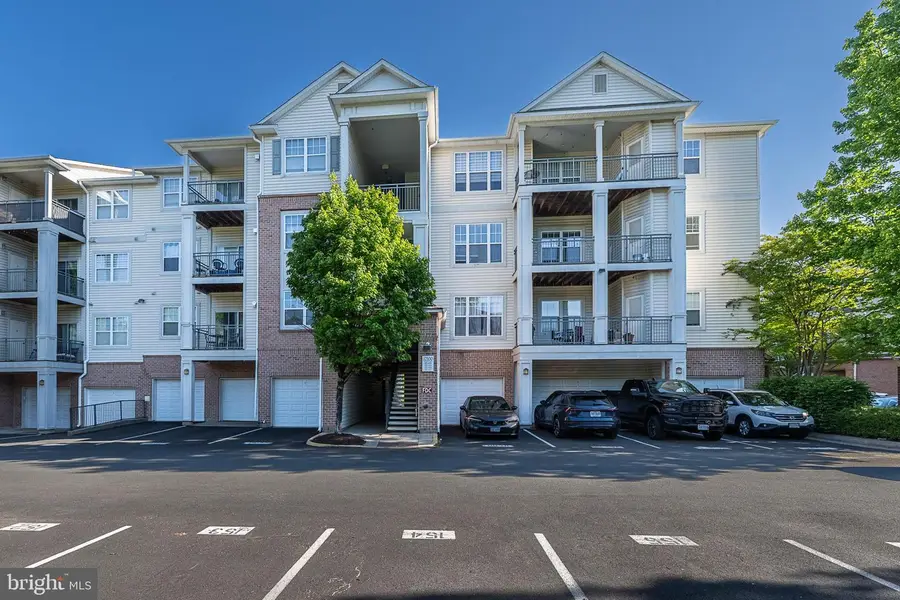 12100 Garden Grove Cir #303, Fairfax, VA 22030 - #2