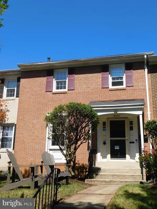 8227 Mcclelland, ALEXANDRIA, VA 22309