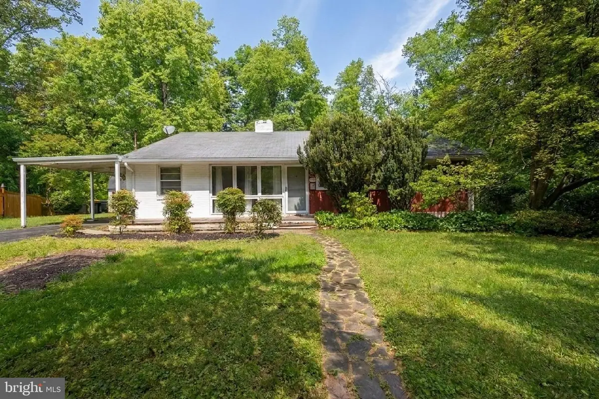 5533 Belfast Pl, Springfield, VA 22151 - #1