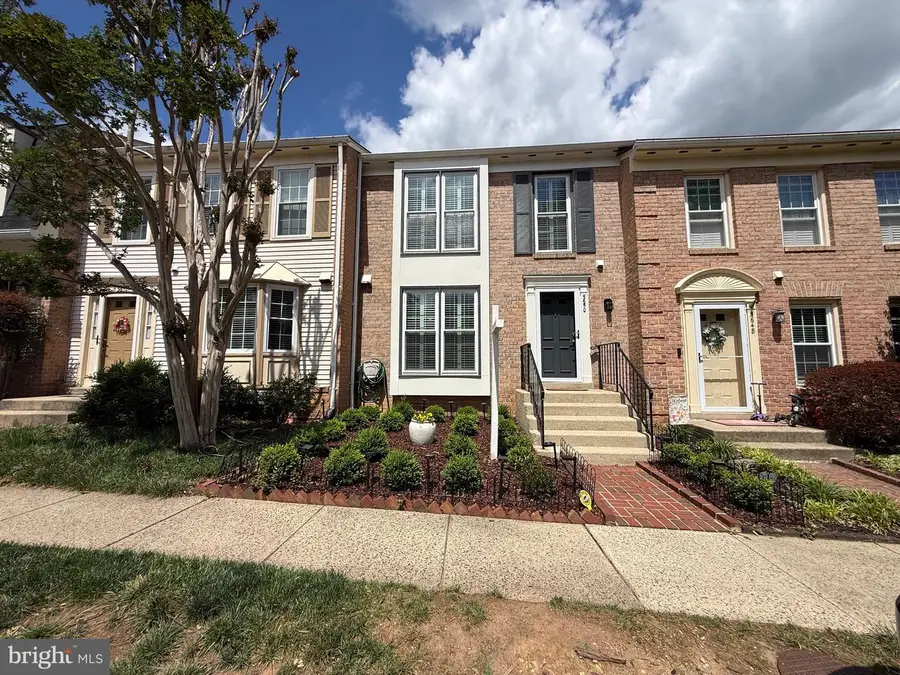 5650 Ridge View Dr, Alexandria, VA 22310 - #2