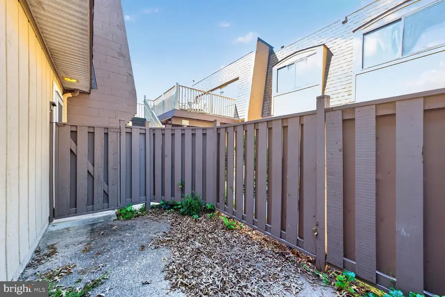 3948 Sonora Pl #88d, Alexandria, VA 22309 - #2