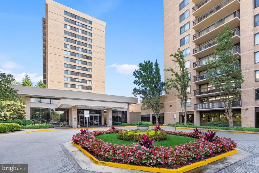 3713 S George Mason Dr #1412, Falls Church, VA 22041 - #2