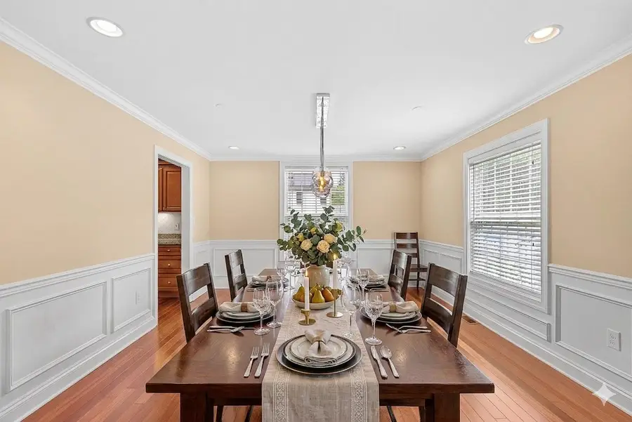 6932 Alpine Dr, Annandale, VA 22003 - #3