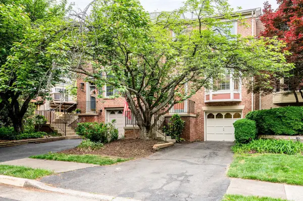 12308 Quiet Hollow Ct, FAIRFAX, VA 22033