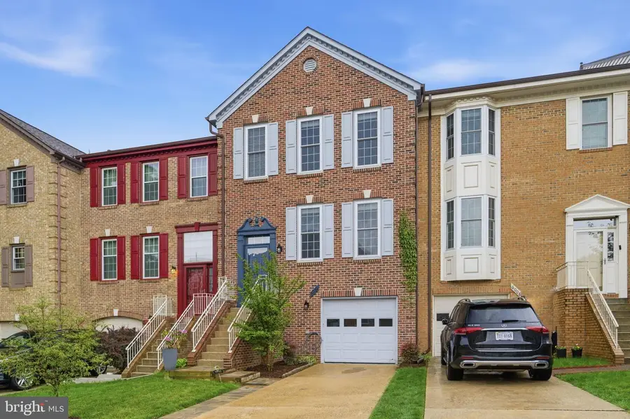 6010 Wescott Hills Way, Alexandria, VA 22315 - #2