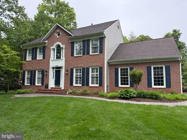 9220 Davis Dr, LORTON, VA 22079