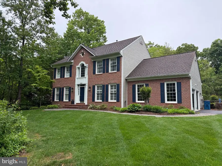 9220 Davis Dr, Lorton, VA 22079 - #2