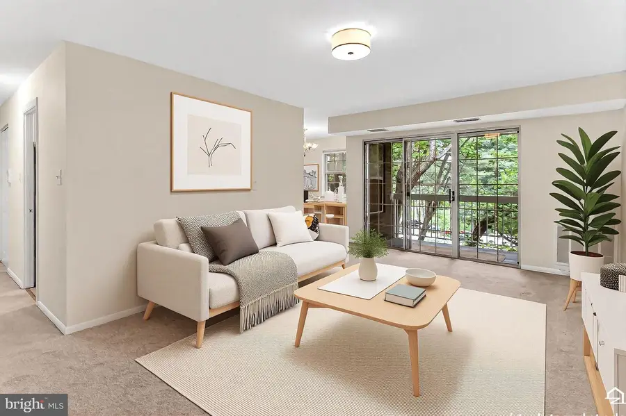 1948 Kennedy Dr #203, McLean, VA 22102 - #2