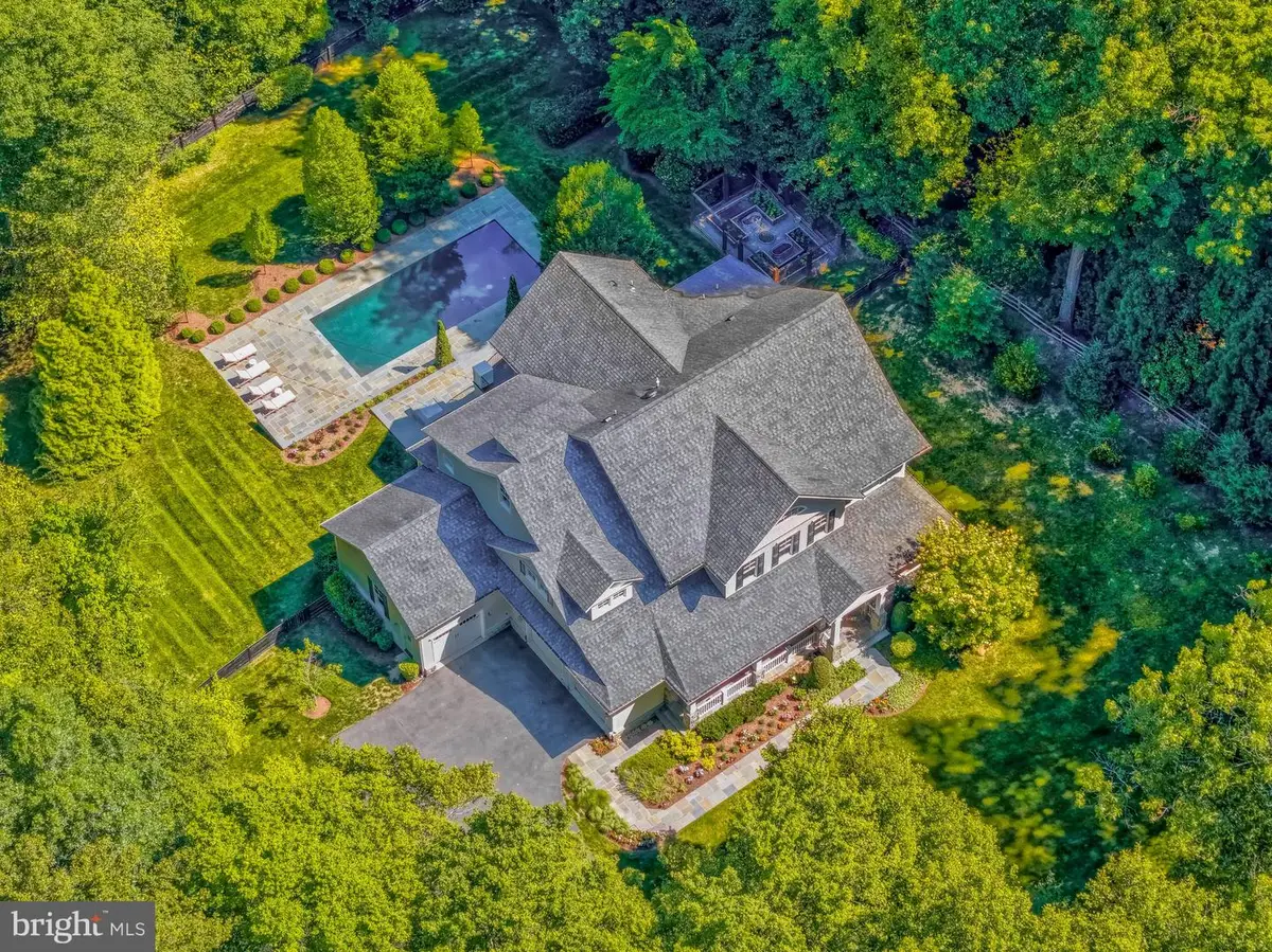 248 Springvale Rd, Great Falls, VA 22066 - #1