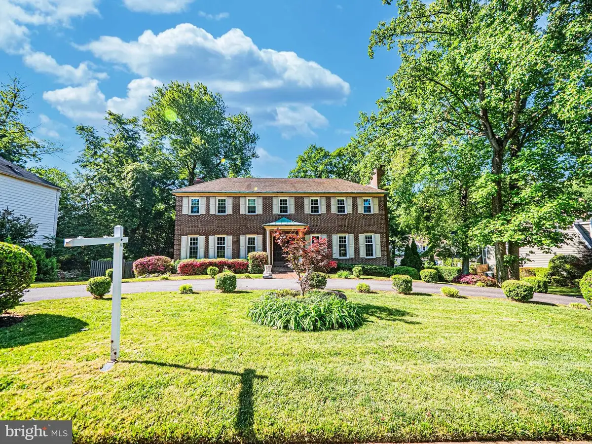3901 Locust Ln, Alexandria, VA 22310 - #1