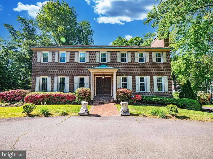 3901 Locust Ln, Alexandria, VA 22310 - #2