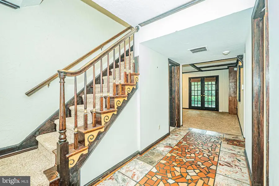 3901 Locust Ln, Alexandria, VA 22310 - #3