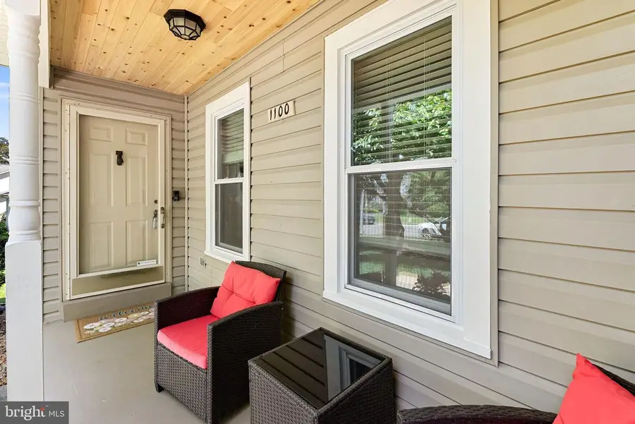 1100 Jeff Ryan Dr, Herndon, VA 20170 - #3