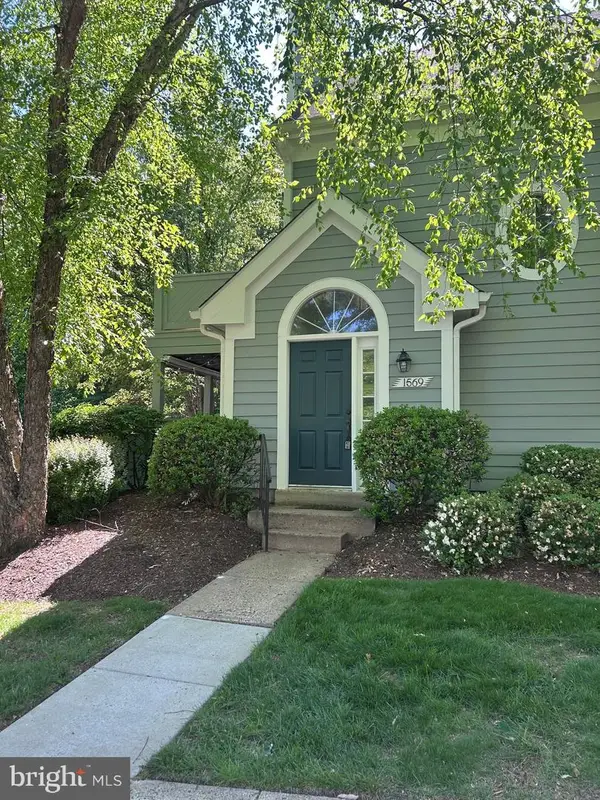 1569 Church Hill Pl, RESTON, VA 20194
