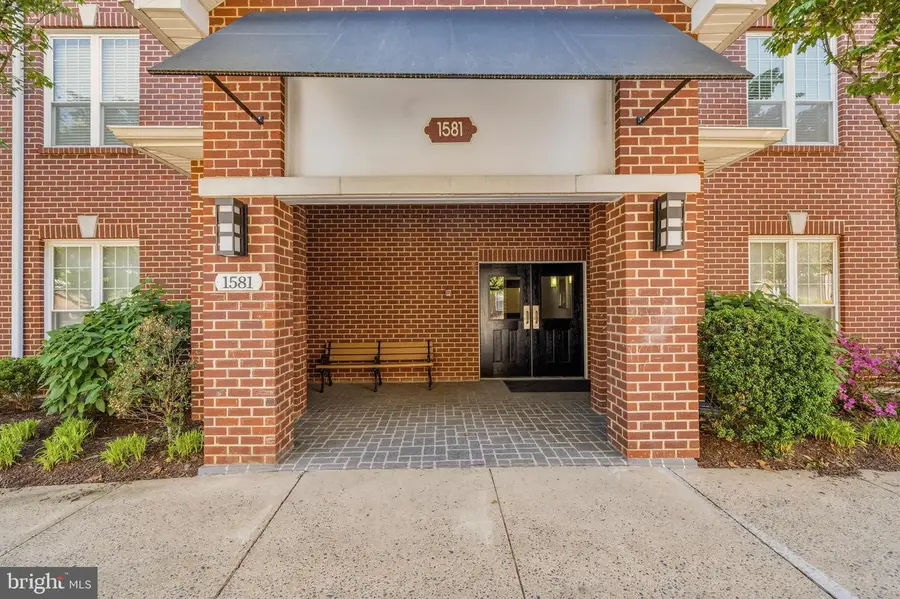 1581 Spring Gate Dr #5307, McLean, VA 22102 - #3