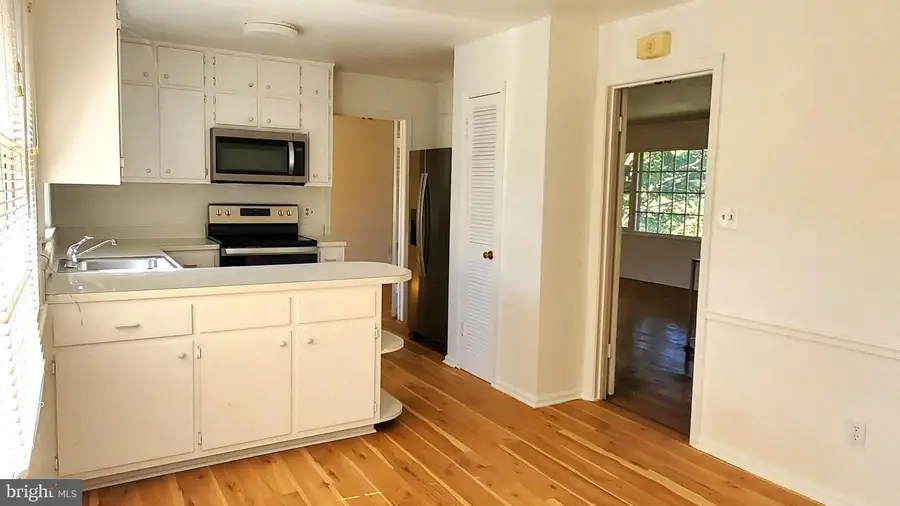 6449 Johns Rd, Falls Church, VA 22043 - #2
