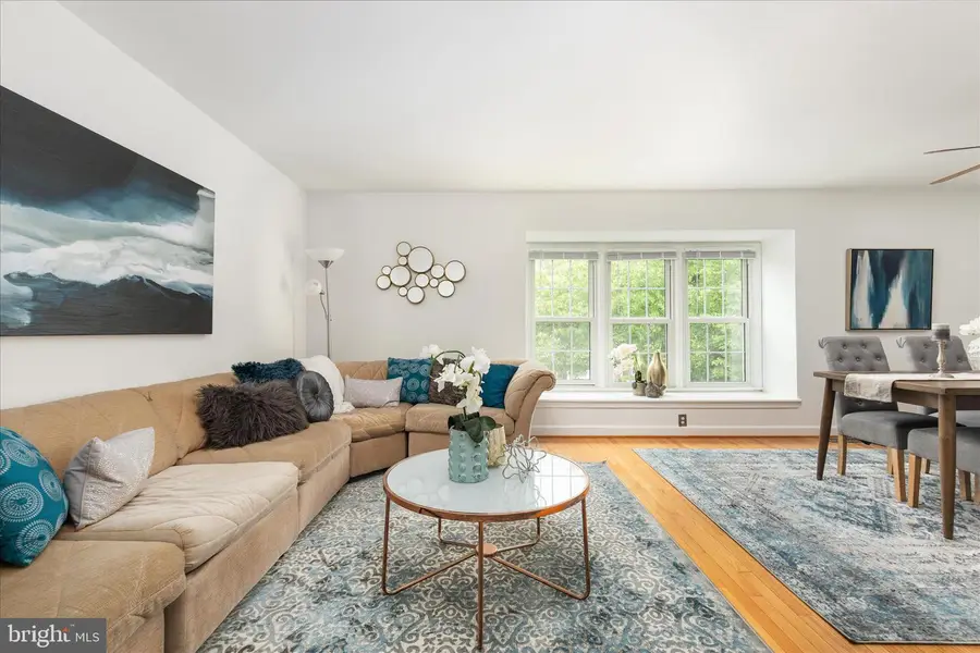 5406 Leeway Ct, Fairfax, VA 22032 - #3