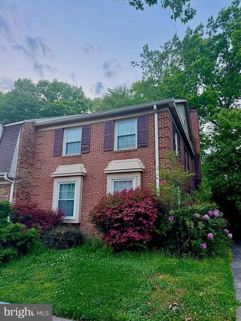 8002 Bethelen Woods Ln, Springfield, VA 22153 - #3