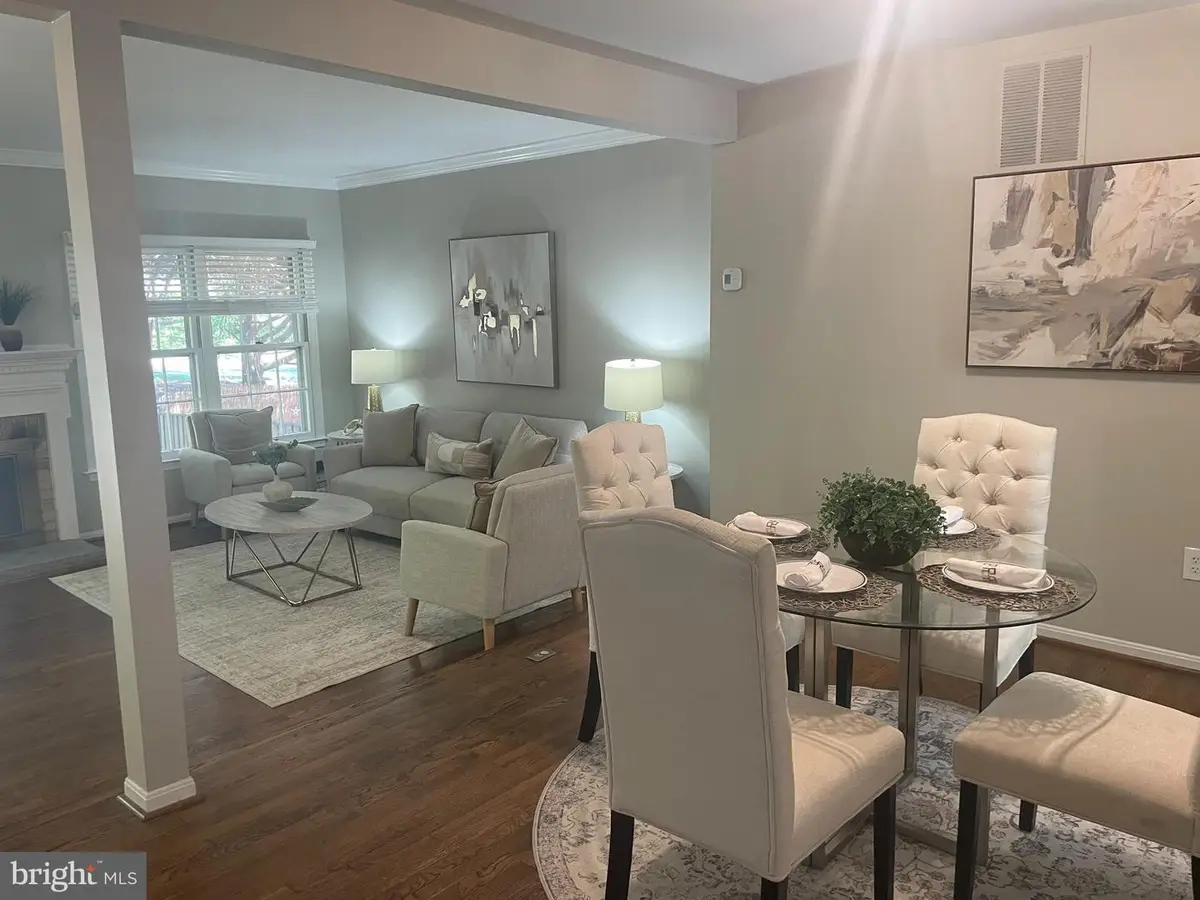 7422 Chummley Ct, Falls Church, VA 22043 - #1