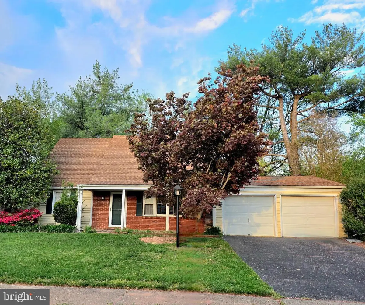 4407 Manor Hall Ln, Fairfax, VA 22033 - #1